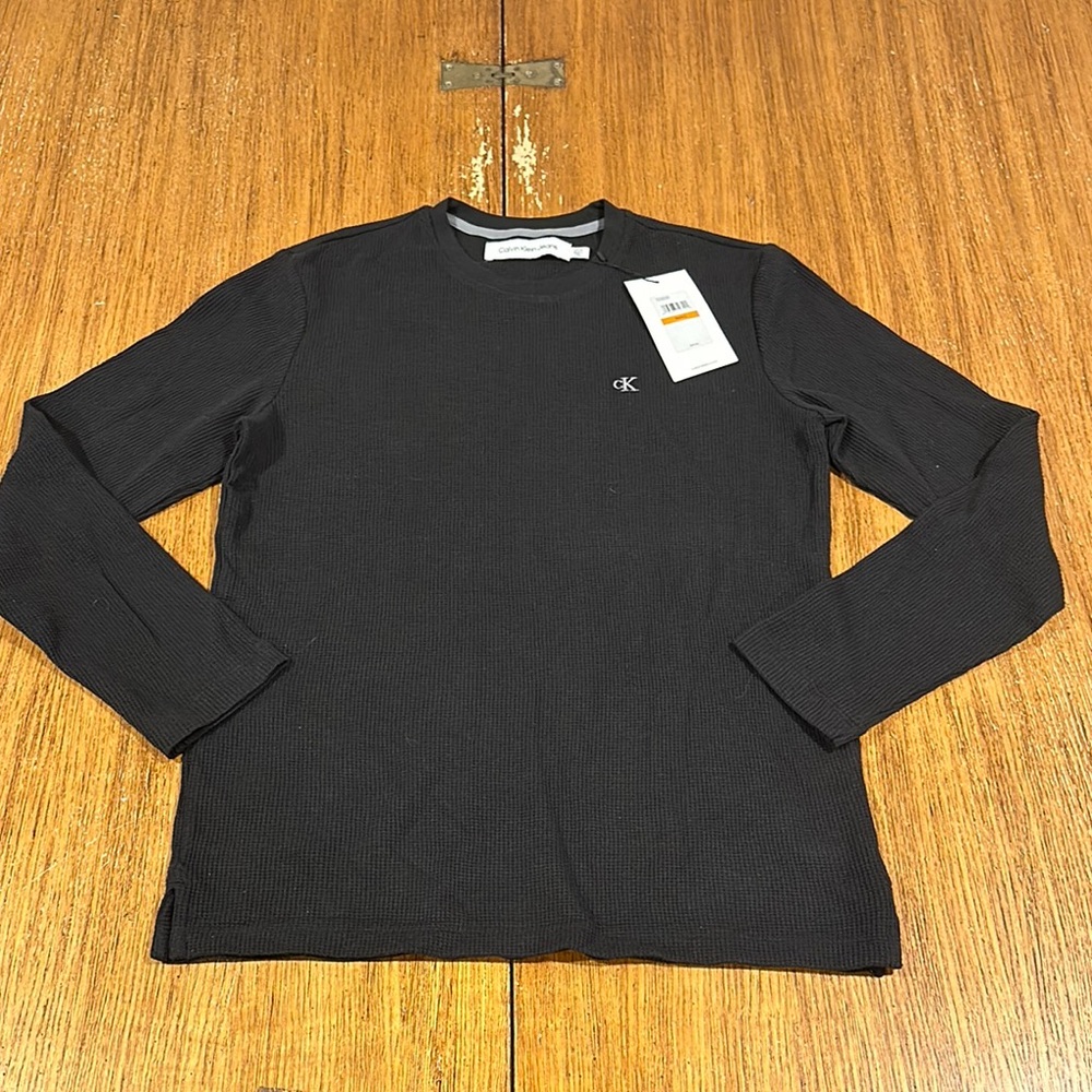 CALVIN KLEIN Men’s Waffle Knit Black Long Sleeves
